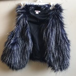 Fur vest